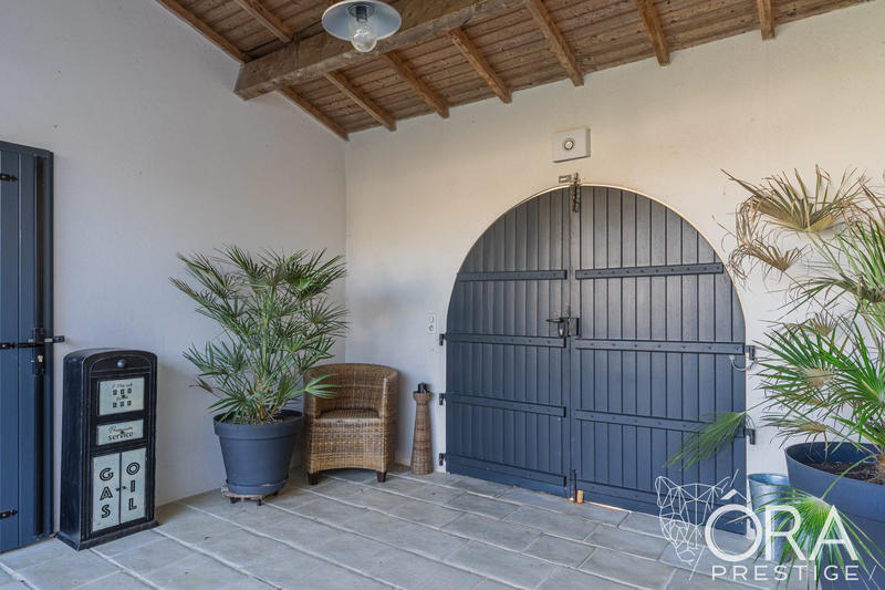 Villa - 179 m² - 6 pièces