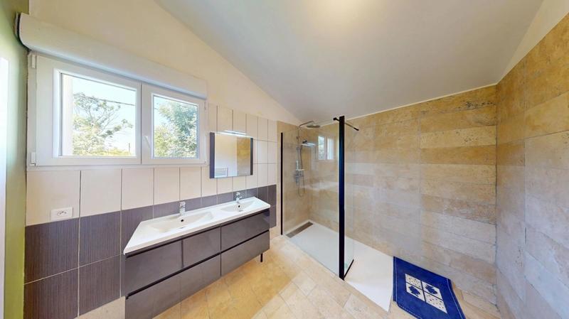 Maison - 115 m² - 4 pièces