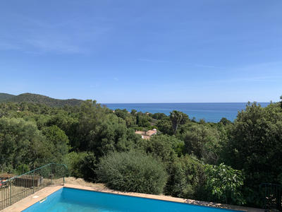 Villa - 183 m² - 7 pièces