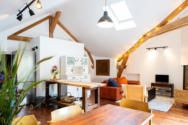 Maison - 312 m² - 14 pièces