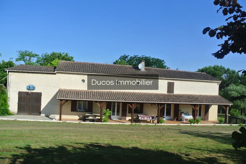 Maison - 161 m² - 5 pièces