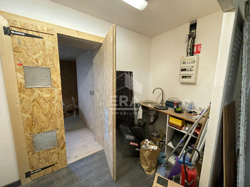 Local commercial - 78 m² - 2 pièces