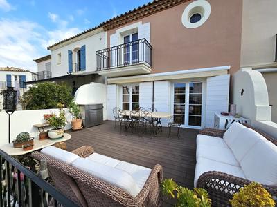 Villa - 101 m² - 4 pièces