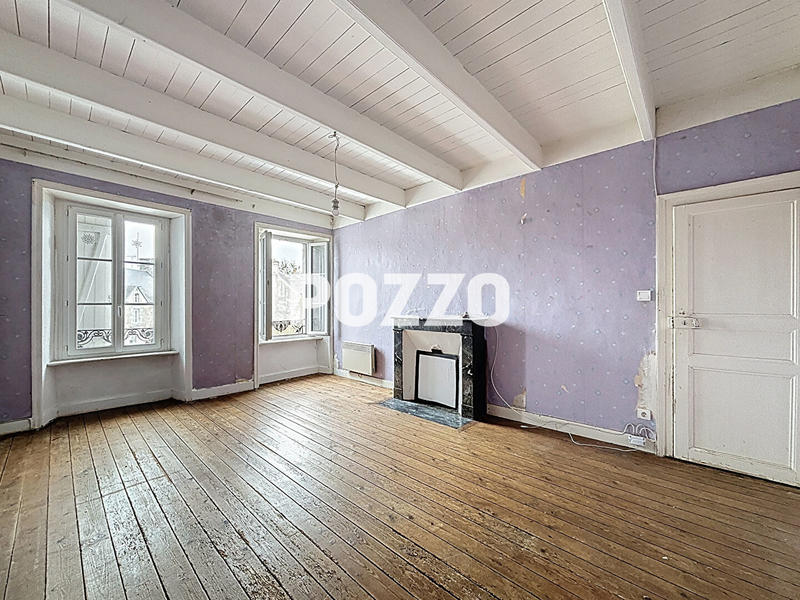 Maison - 121 m² - 5 pièces