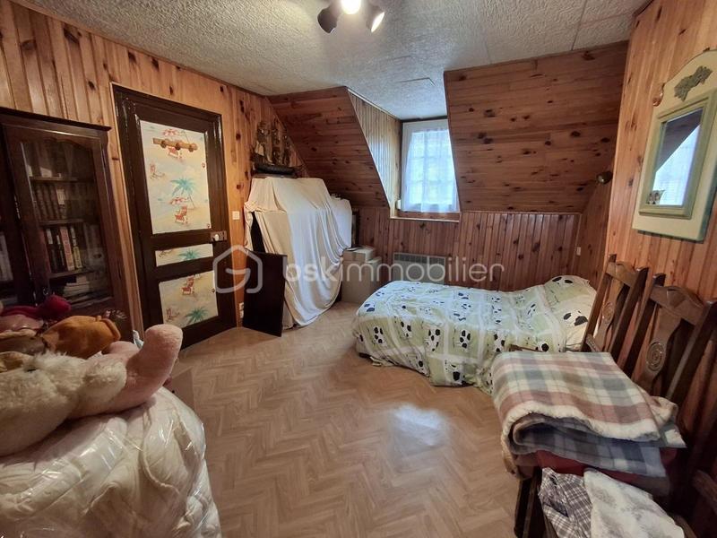 Maison - 111 m² - 6 pièces