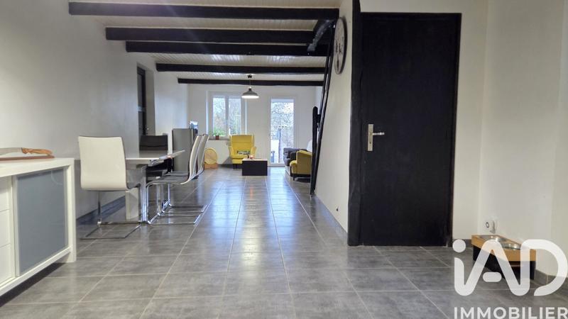 Maison - 137 m² - 6 pièces