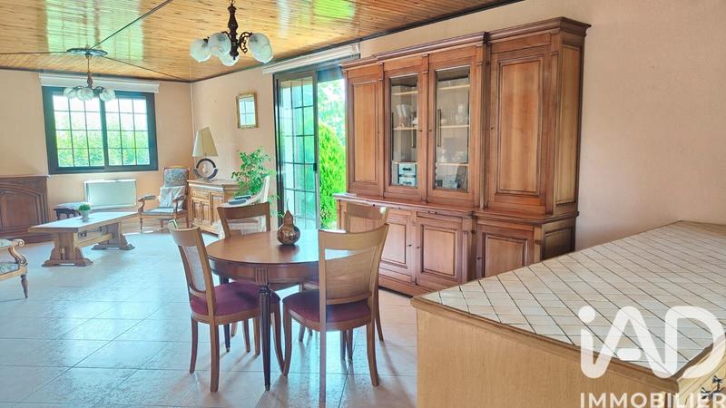 Maison - 98 m² - 4 pièces