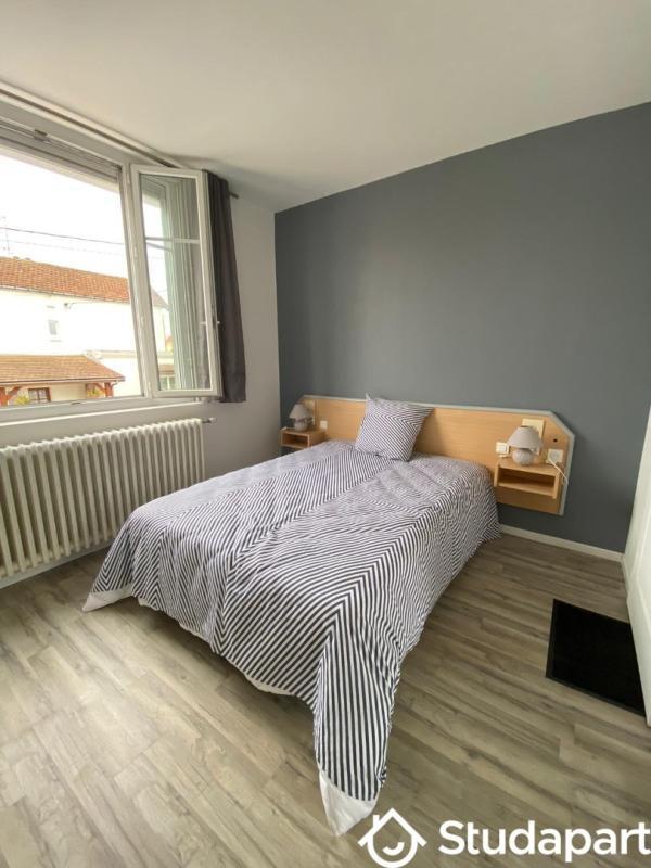 Chambre - 9 m² - 1 pièce