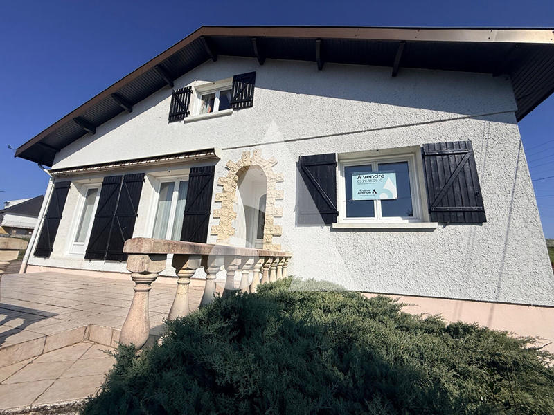 Maison - 121 m² - 6 pièces