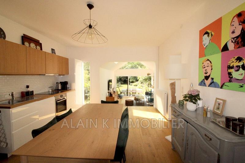 Maison - 102 m² - 6 pièces