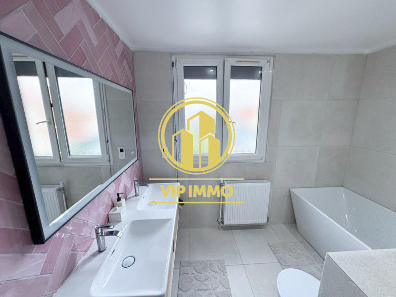 Maison - 122 m² - 5 pièces