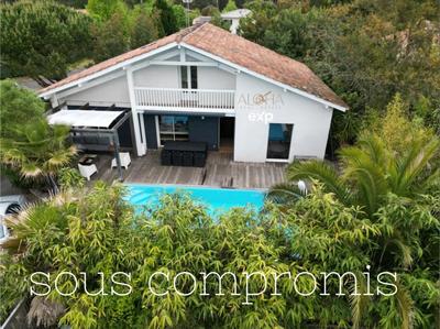 Villa - 140 m² - 6 pièces