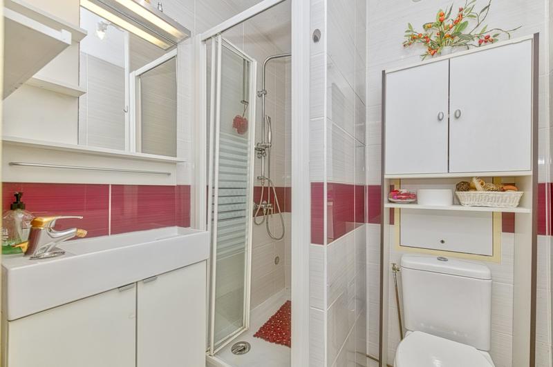 Appartement - 102 m² - 5 pièces