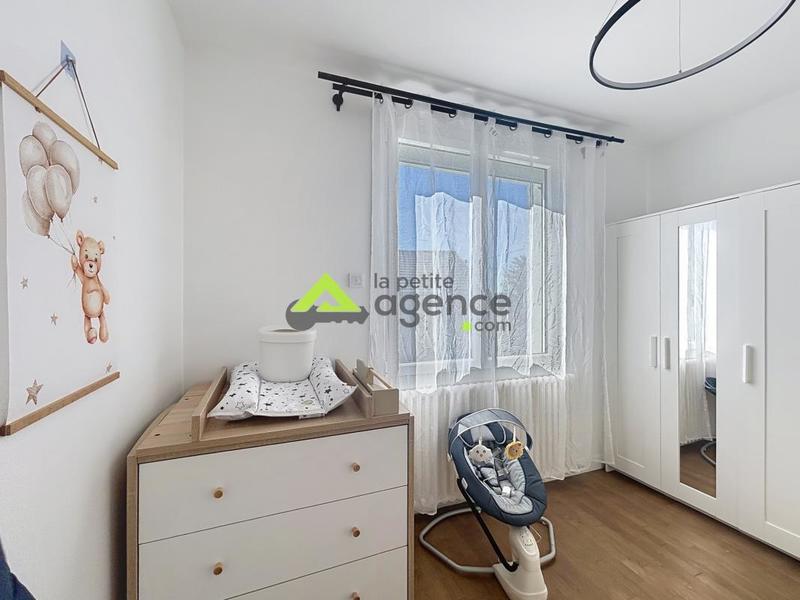 Maison - 105 m² - 4 pièces