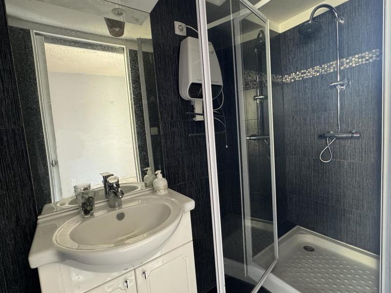 Maison - 274 m² - 9 pièces