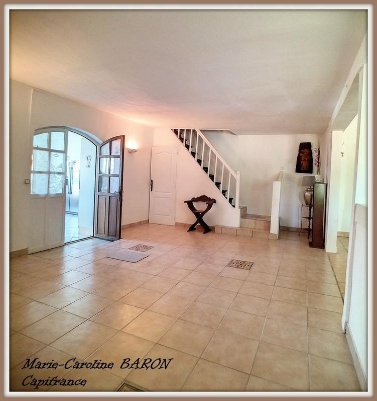 Maison - 450 m² - 10 pièces