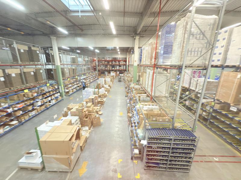 Local d'activités - 12 000 m²