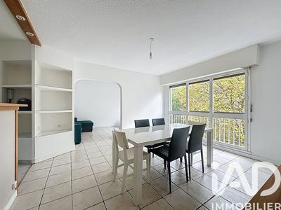 Appartement - 74 m² - 3 pièces