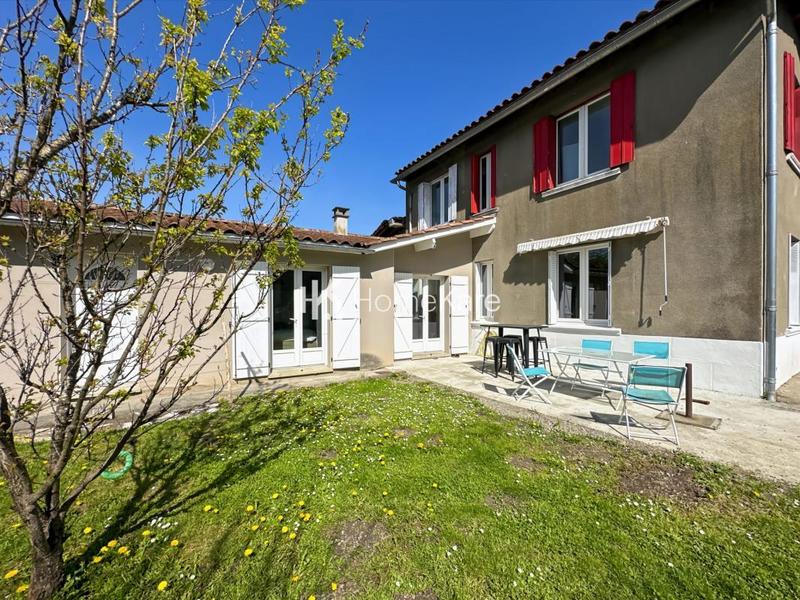 Maison - 130 m² - 4 pièces