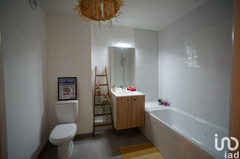 Appartement - 84 m² - 4 pièces