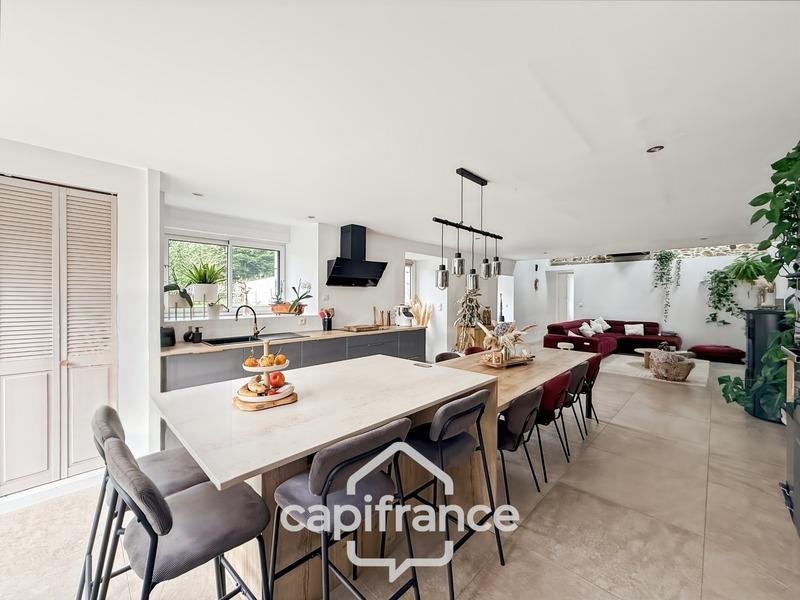 Maison - 130 m² - 6 pièces