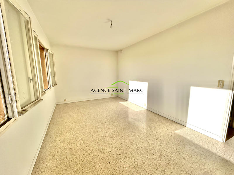 Appartement - 77 m² - 3 pièces