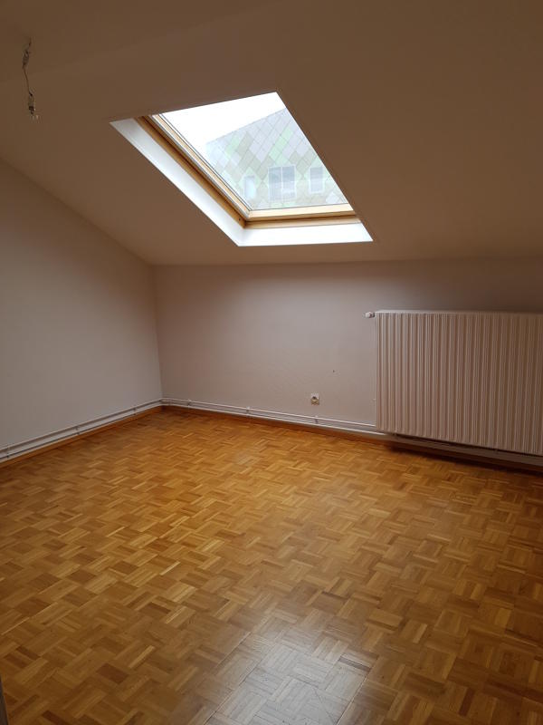 Maison - 188 m² - 8 pièces