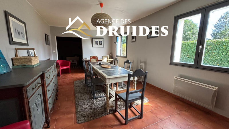 Maison - 159 m² - 6 pièces