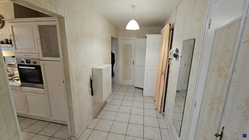 Appartement - 90 m² - 4 pièces