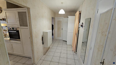 Appartement - 90 m² - 4 pièces