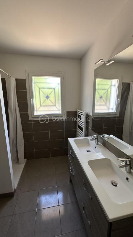 Villa - 115 m² - 5 pièces