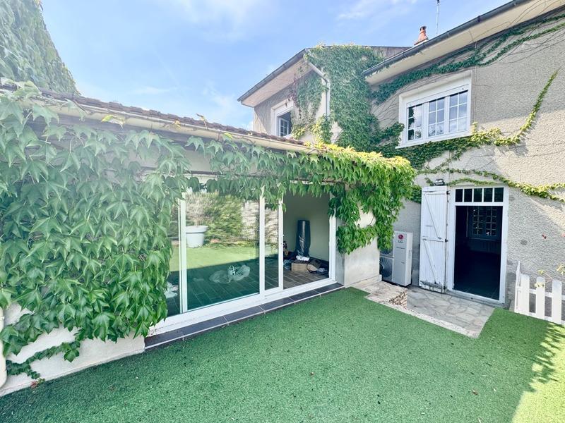 Maison - 170 m² - 7 pièces