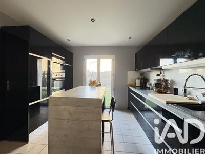 Maison - 108 m² - 5 pièces