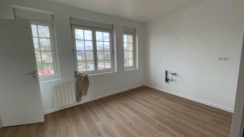 Appartement - 100 m² - 5 pièces