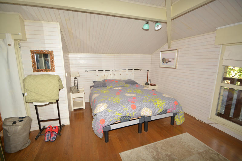 Maison - 234 m² - 10 pièces