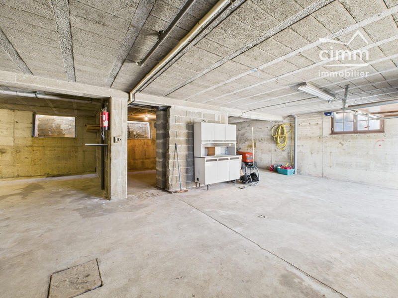 Maison - 184 m² - 6 pièces