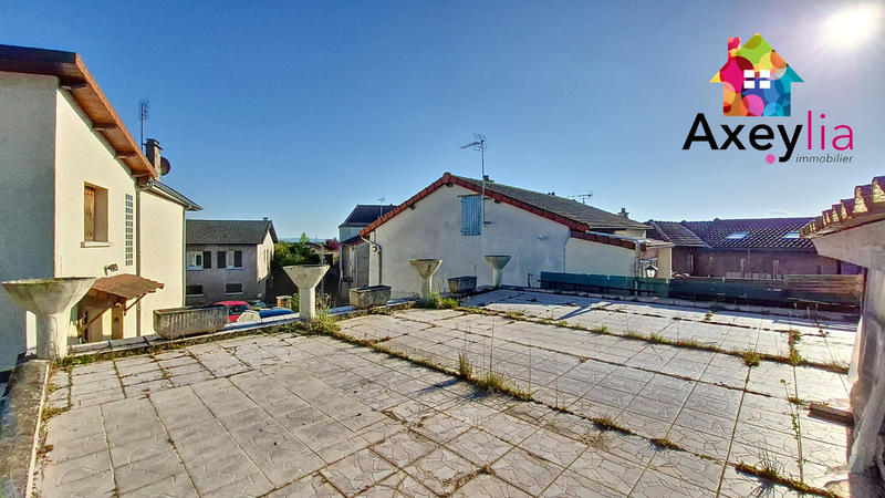 Maison - 144 m² - 5 pièces