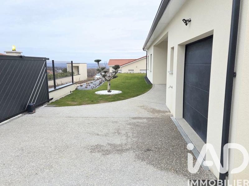 Maison - 134 m² - 4 pièces