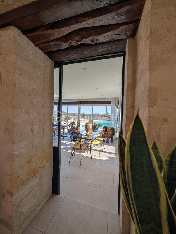 Maison en pierre - 215 m² - 7 pièces