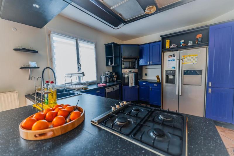 Pavillon - 124 m² - 6 pièces