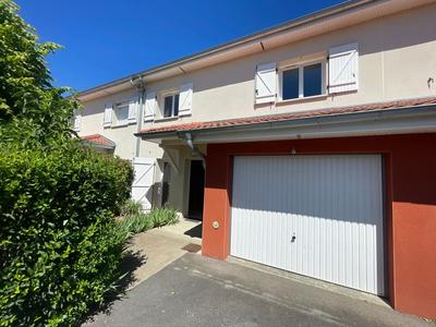 Maison - 91 m² - 4 pièces