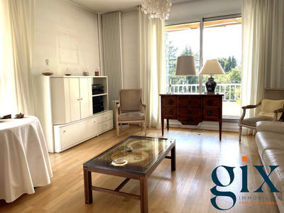 Appartement - 123 m² - 5 pièces