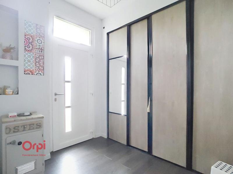 Maison - 93 m² - 4 pièces