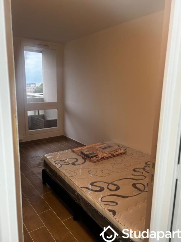 Chambre - 10 m² - 1 pièce