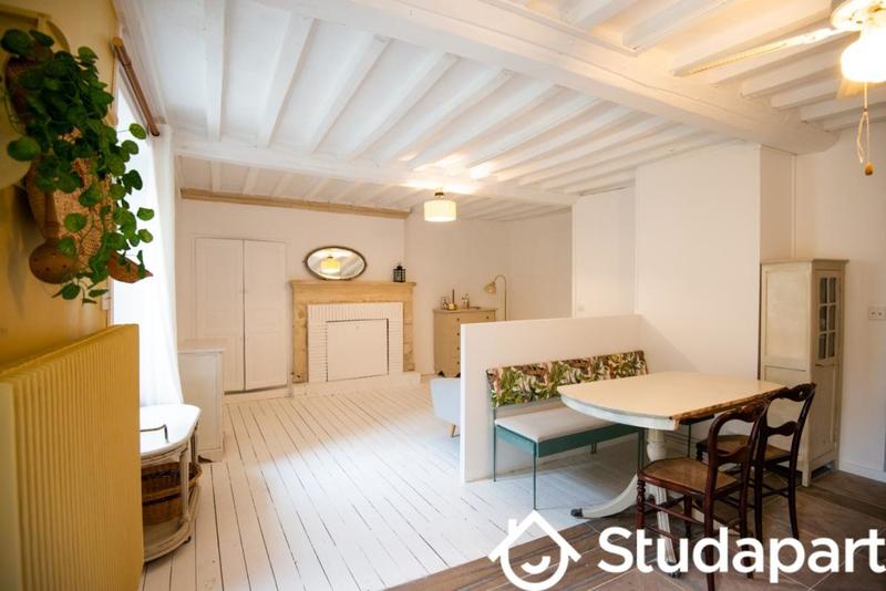 Chambre - 12 m² - 1 pièce