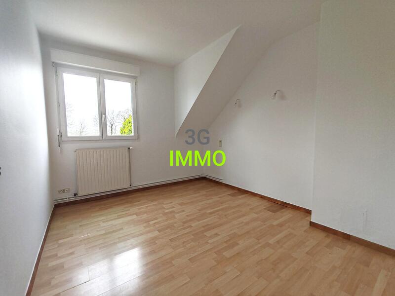 Maison - 104 m² - 4 pièces