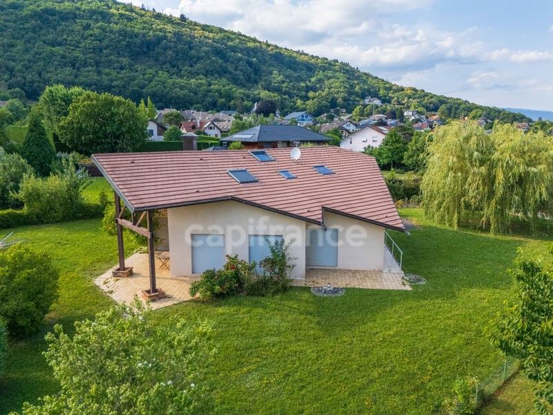 Maison - 160 m² - 6 pièces