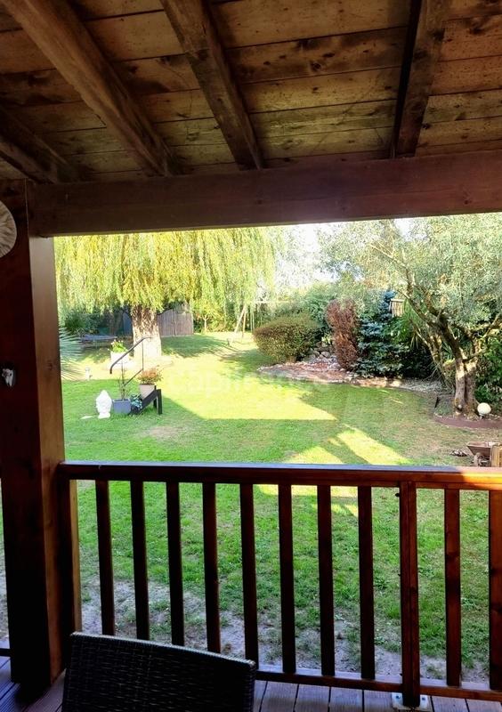 Maison - 298 m² - 8 pièces