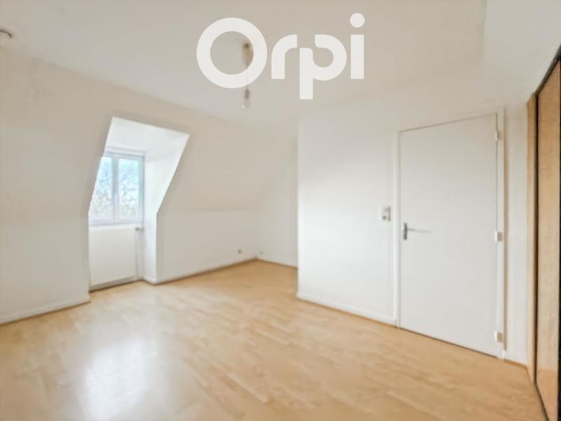 Maison - 135 m² - 7 pièces