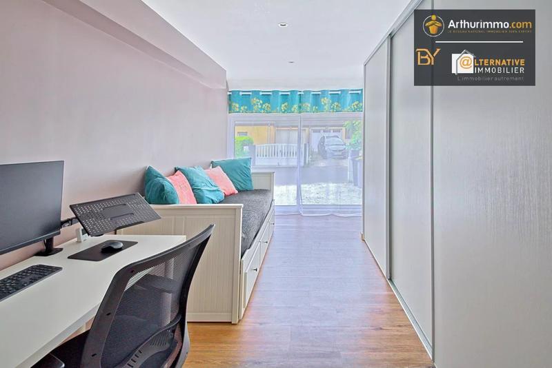 Maison - 100 m² - 6 pièces